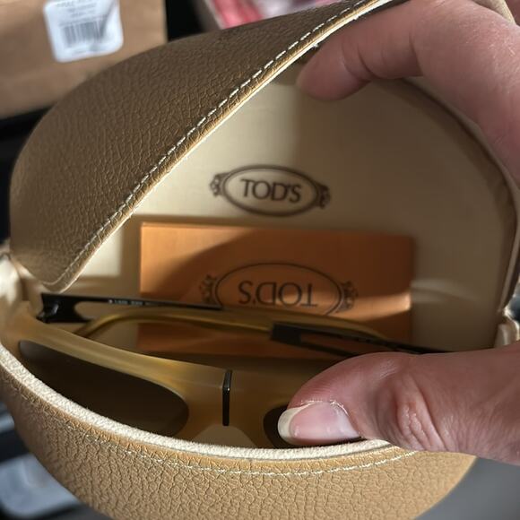 NEW NWT $415 Tod's Sunglasses Dark yellow unisex yield glasses - Picture 7 of 7